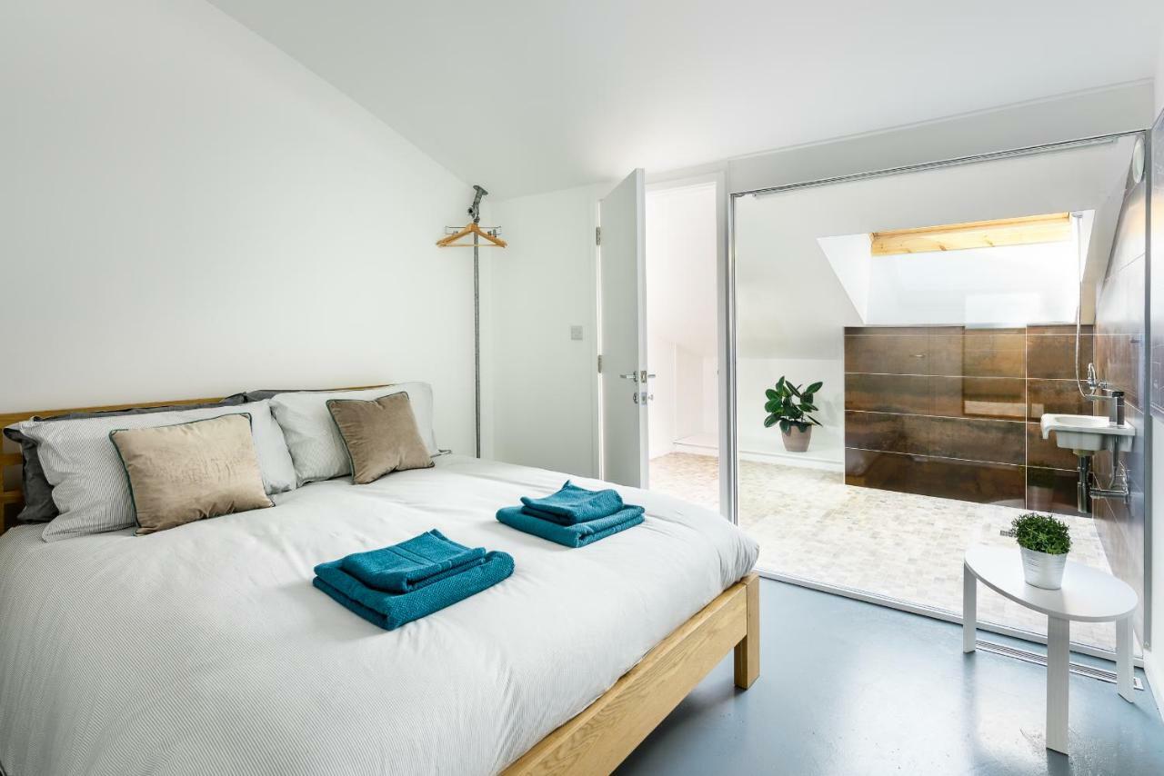 לנסינג Amazing Beach Apartment מראה חיצוני תמונה